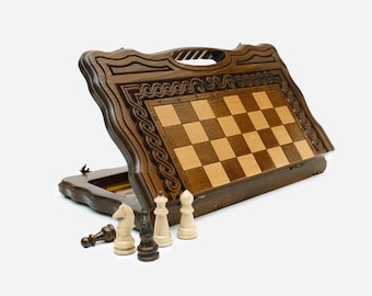 Handle chess, engraving chess set  with backgammon