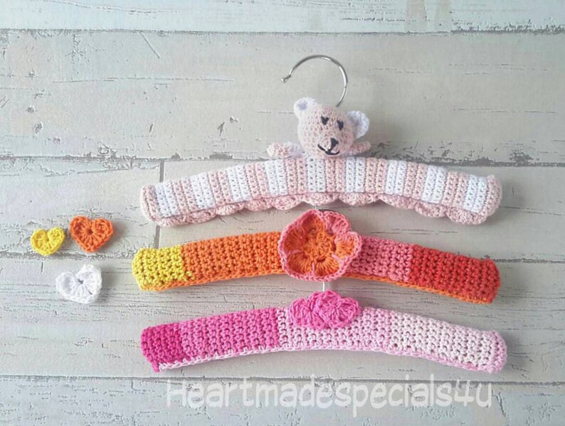 Baby clothes hangers with application set 3 pieces image 1