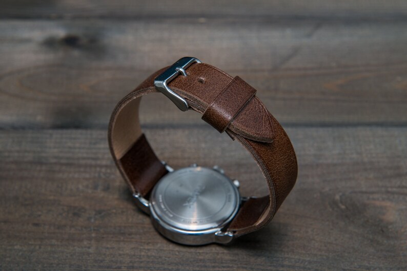 camel leather watch strap