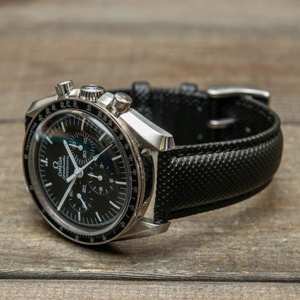 Sailcloth Black watch strap, waterproof, 17-24 mm. Black with black stitching.