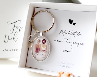 Maid of honour questions gift set | Would you like to be my maid of honour | Oval keyring, enchantingly packaged | Hair colour selectable