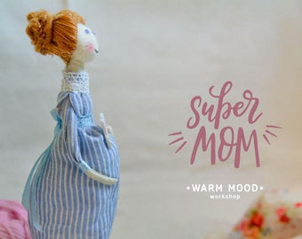 Personalized Doll of a Happy Pregnant Woman. Unique Gift for Pregnant Mom with Child. Portrait Doll for New Baby Gift
