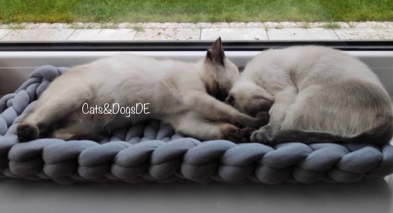 Veganes Katzenbett für Fensterbank/Fensterbankbettchen/ Katzenliege/Katzenmatte/Hundebett/Catbed/Catbed for windowsill/Dogbed/ petbed Bild 4