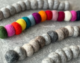 Cat toys/felt caterpillar/cat balls/dog toys/felt toys/felt balls/ecotoys/cat toys/dog toys/felt balls/pettoys
