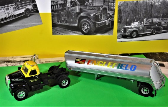 first gear diecast mack trucks