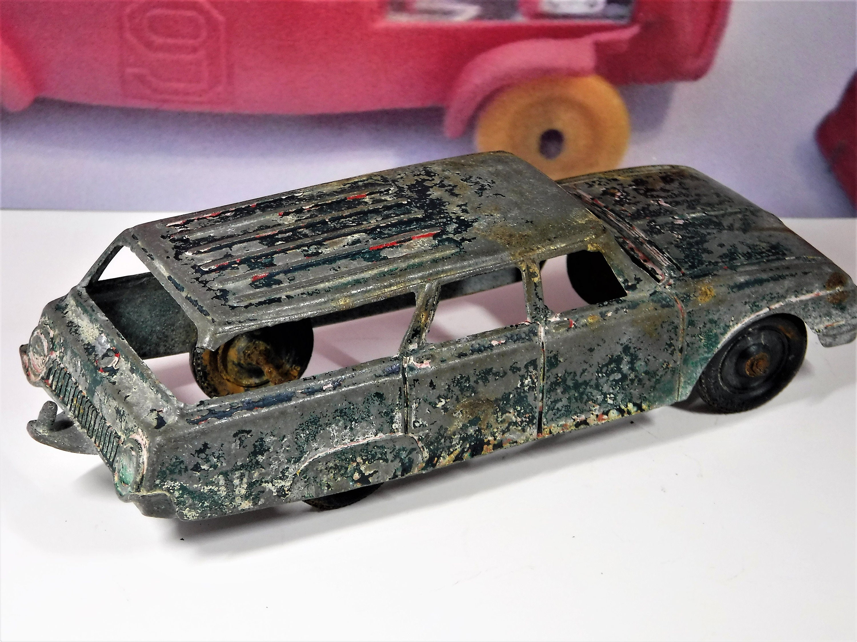 tootsietoy ford country sedan