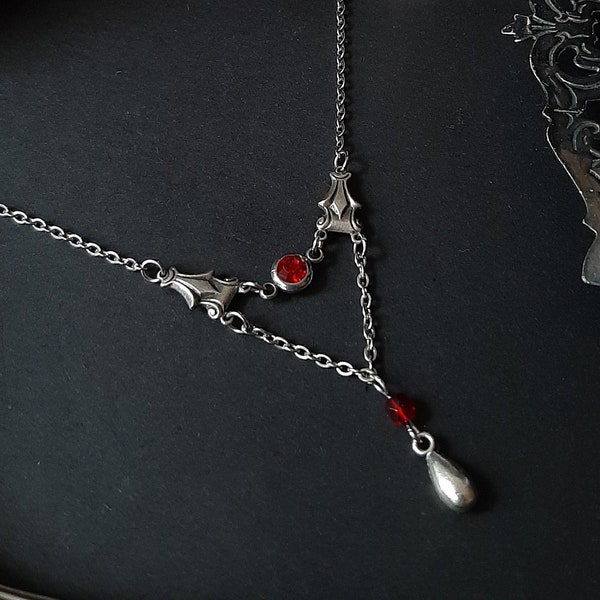 Collar de cadena victoriana granate de piedra preciosa roja - Brujería, piedras, protección, cristales, alternativa, gótico, romántico, Equinoxart