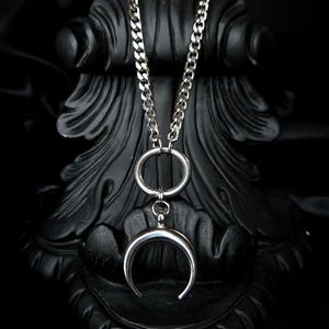 Eclipse crescent moon stainless steel chain necklace: Gothic O ring chain