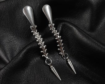 Vertebrae spike stainless stud earrings - Industrial, xenomorph, gothic, alternative, chunky chain, Equinoxart