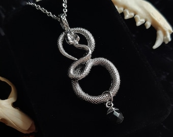 Silver snake necklace - Black crystals, spell charm, Slytherin, Witch jewelry, familiar, gothic, statement necklace, fantasy, Equinoxart