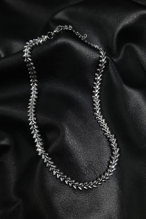 Rosen Kreuz vertebrae chain 65cm | ANDOUILLERIE.FR