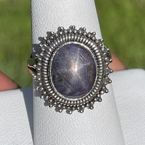 Natural Star Sapphire Bezel Set Ring (Size 8)
