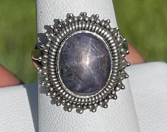 Natural Star Sapphire Bezel Set Ring (Size 8)