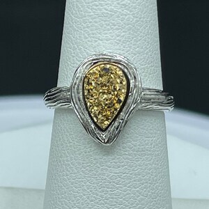 Gold Druzy Quartz Bezel Set Sterling Silver Ring (Size 6)