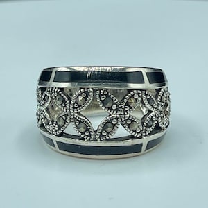 Natural Black Onyx & Marcasite Sterling Silver Ring (Size 6.25)
