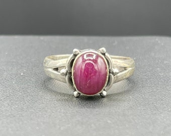 Natural Ruby Cabochon Sterling Silver Ring (Size 8.5)