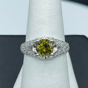 1.30 Carat Green Cubic Zirconia Sterling Silver Ring (Size 7.25)