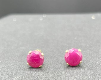 6 MM Natural Ruby 14K Yellow Gold Stud Earrings