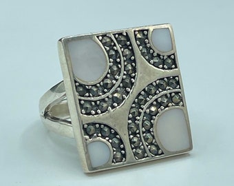 Natural Mother Of Pearl & Marcasite Sterling Silver Ring (Size 7.25)