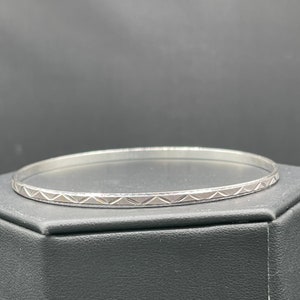 Solid 925 Sterling Silver Bangle