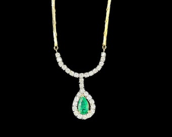 3.15 Carat Natural Colombian Emerald & Diamond 14k Gold Necklace
