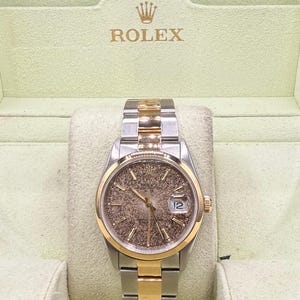 Rolex Date 15203 (1999) – 34mm Two-Tone 18k Gold & Stainless Steel Oyster Bracelet – Rare Factory Particle Dial