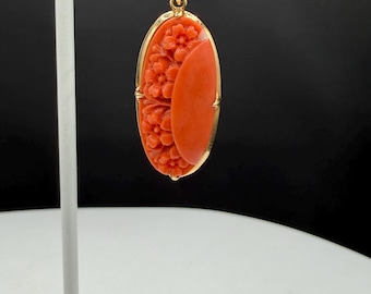 Vintage Natural Coral Hand Carved Floral Pendant | 18k Yellow Gold & 14k Gold Bail | 1.36 Inches