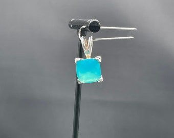 Paraiba Chalcedony Sterling Silver Pendant