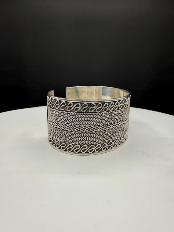Solid Sterling Silver Bali Style Cuff Bracelet 92… - image 3