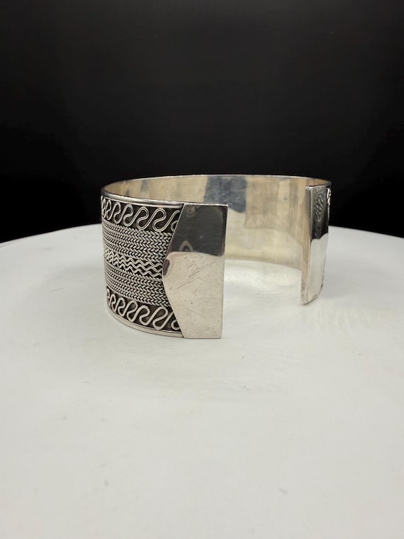 Solid Sterling Silver Bali Style Cuff Bracelet 92… - image 5