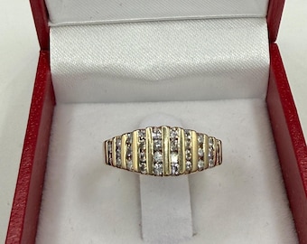Vintage 14K Yellow Gold 0.50 CTW Natural Diamond Ribbed Band Ring (Size 5.5)