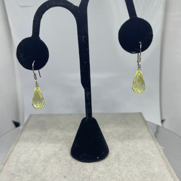 Boucles d'oreilles pendantes en argent sterling Briolette à quartz Ouro Verde