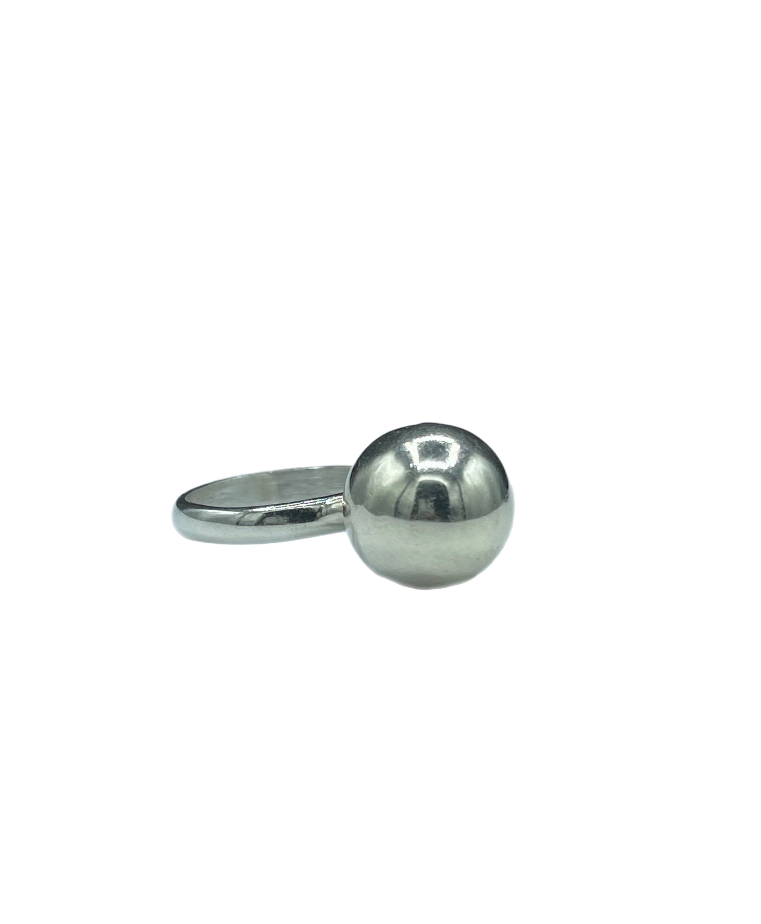 Solid Sterling Silver Ball Ring (size 8) - Etsy