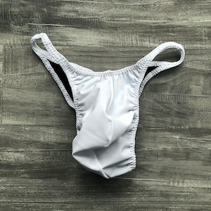 Custom Men&#39;s Bodybuilding Posing Trunks - Matte White - Competition Trunks