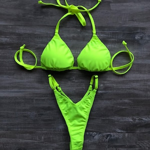 Practice Posing Suit - Neon Yellow