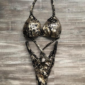 Practice Posing Suit - Black Gold Velvet