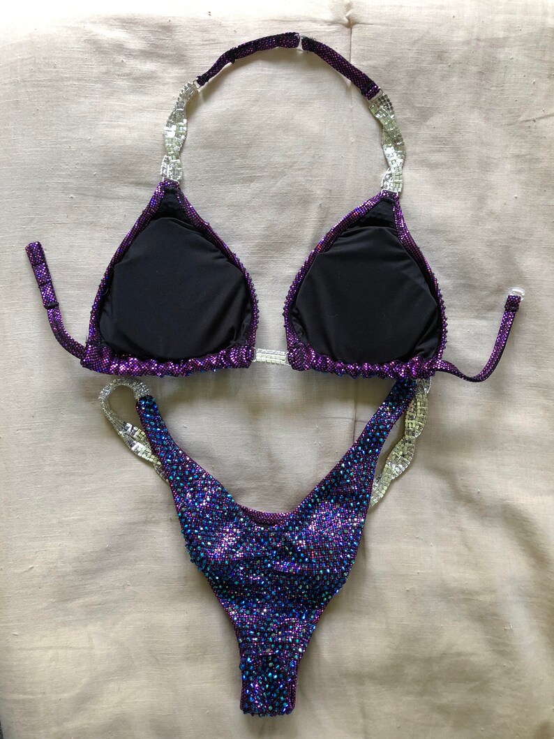 Competition Bikini Dark Fuchsia Amethyst Montana zdjęcie 2