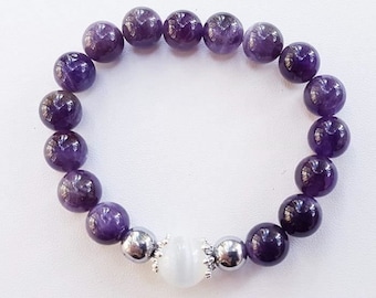 Amethyst and moonstone bracelet, calm sweetness, serenity sensuality