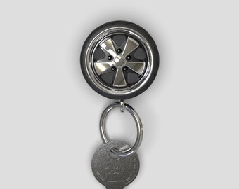 Fuchs style tire keychains