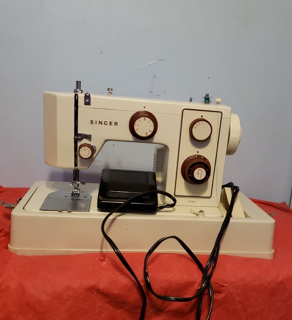 Vintage Singer 15, 15K Semi Industrial Heavy Duty Sewing Machine