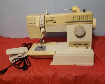 SINGER 9010 Sewing Machine