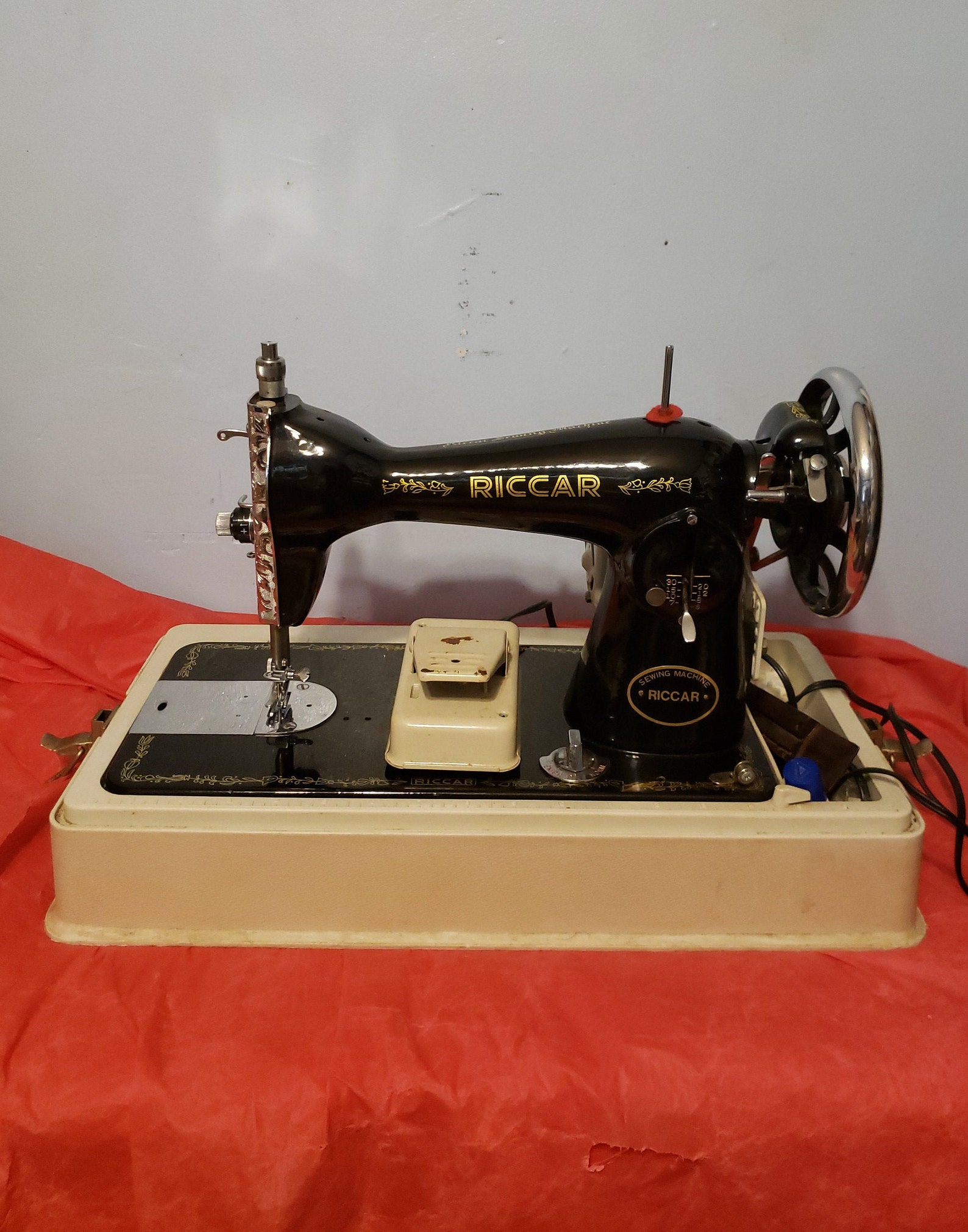 Vintage Riccar Sewing Machine Etsy Canada