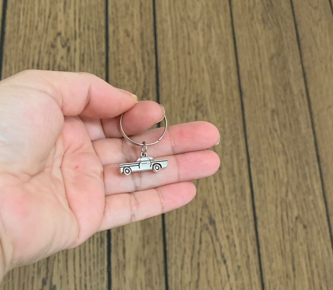 Retro Car Key Chainpurse Fobhot Rod Keychainkey Ringzipper Pull
