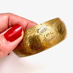 bronze bangle bracelet Etched flowers Boho