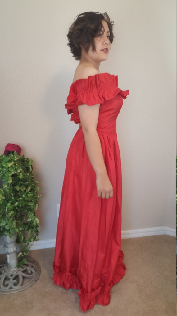 red prom dress outfit