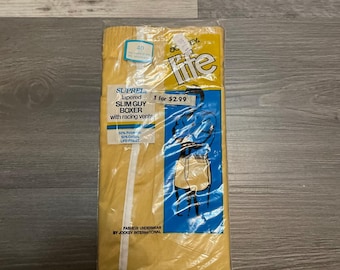 Vintage 1972 Jockey Life Suprel Slim Guy Boxers Yellow Racing Vents Size 40 NEW