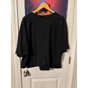 Liquid Blue Pink Floyd Prism Eye T Shirt 2XLT Black Graphic Tee crop top image 2