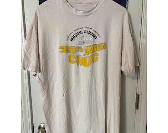 Camiseta blanca talla L de la Reunión Musical de la Comunidad Utópica de Chestnut Mountain (CMUC, por sus siglas en inglés, Vintage Chestnut Mountain Utopian Community Musical Reunion, CMUC, Vintage L)