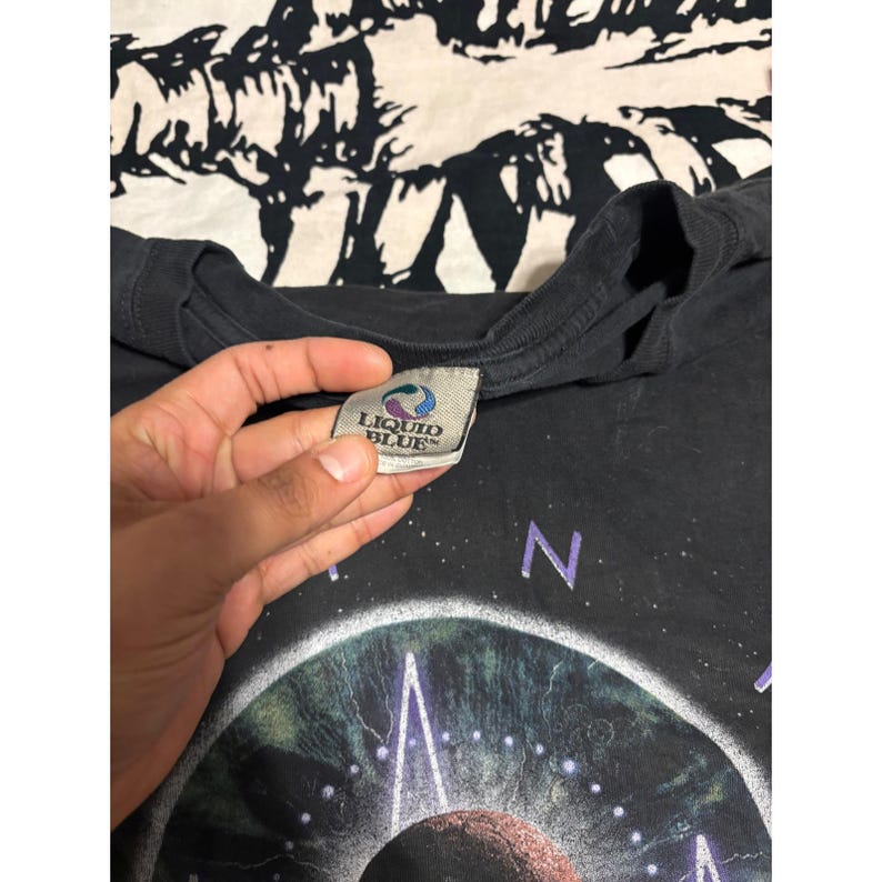 Liquid Blue Pink Floyd Prism Eye T Shirt 2XLT Black Graphic Tee crop top image 8