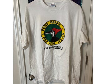 Camiseta vintage Hanes Beefy-T Two Beers Pecker Head con estampado original, color blanco, talla XL.